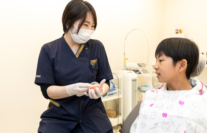 抜歯リスクの軽減：健康な歯を抜かずに並べるために